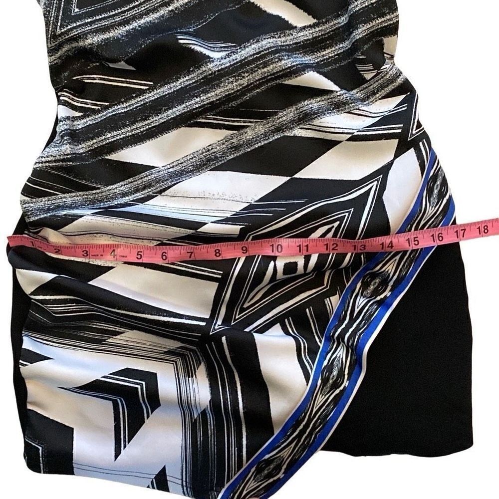 Bebe Bodycon Dress - Picture 5 of 9